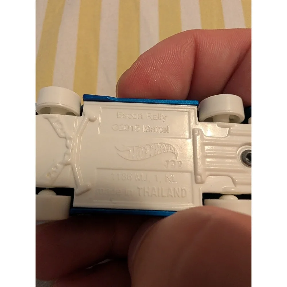 Hot Wheels Ford Escort Rally Blue White Tires 1/64 Diecast 2015 HW Snow Stormers
